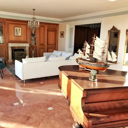 La Favorita Villa